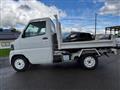 2005 Mitsubishi Minicab Truck