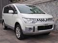 2011 Mitsubishi Delica D5