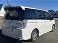 2013 Honda Step WGN