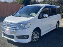 2013 Honda Step WGN