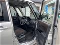 2010 Nissan ROOX