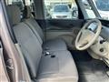 2011 Daihatsu Tanto