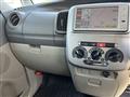 2011 Daihatsu Tanto