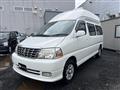2004 Toyota Grand Hiace
