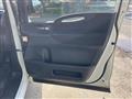 2009 Nissan Serena