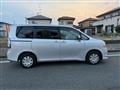 2009 Toyota Voxy