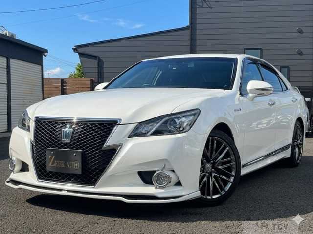 2015 Toyota Crown Athlete Series