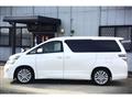 2013 Toyota Vellfire