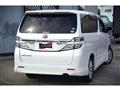 2013 Toyota Vellfire