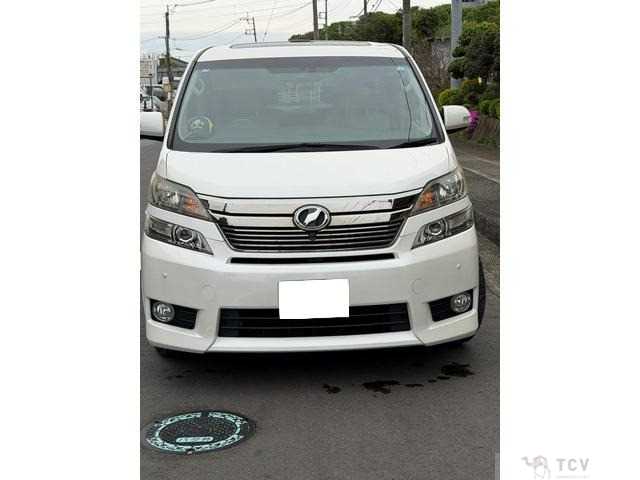 2013 Toyota Vellfire