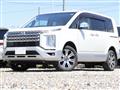 2019 Mitsubishi Delica D5