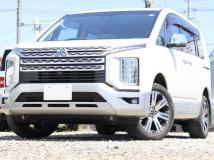 2019 Mitsubishi Delica D5