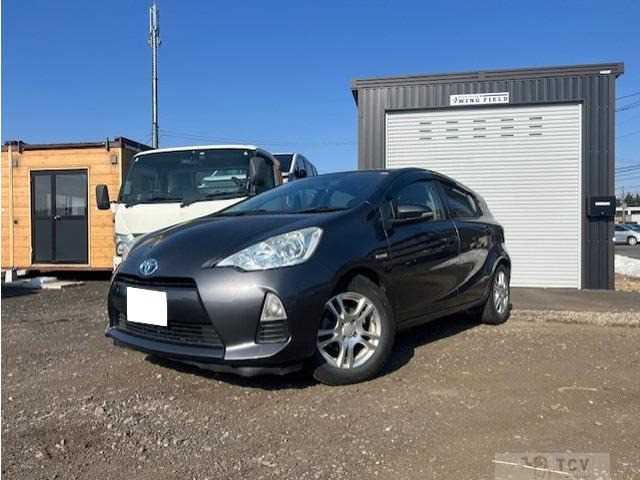 2013 Toyota AQUA