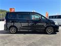 2009 Toyota Noah