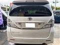 2010 Toyota Vellfire