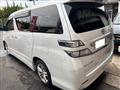 2010 Toyota Vellfire