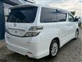 2009 Toyota Vellfire