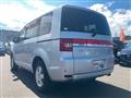 2011 Mitsubishi Delica D5