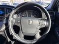 2014 Toyota Crown Athlete Series