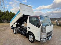2016 Mitsubishi Canter