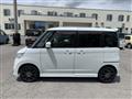 2010 Nissan ROOX