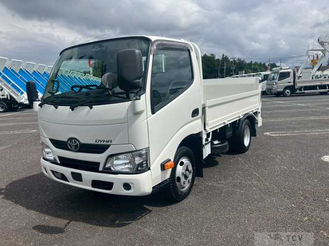 2018 Toyota Dyna Truck