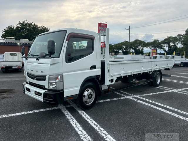 2013 Mitsubishi Canter