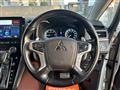 2019 Mitsubishi Delica D5