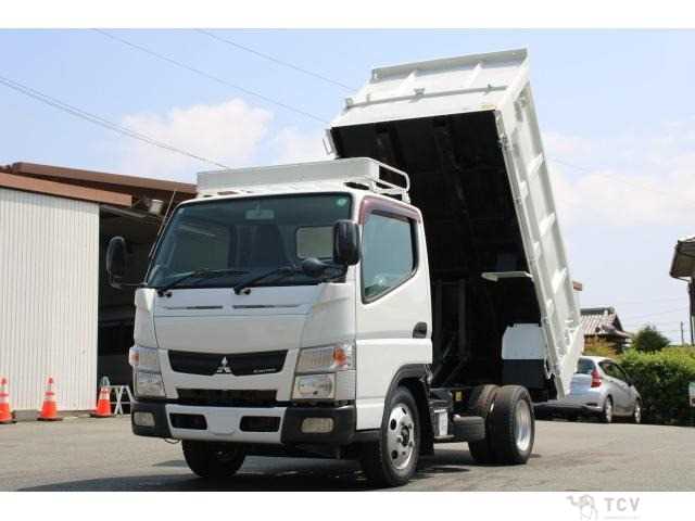 2011 Mitsubishi Canter