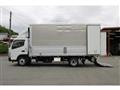 2018 Mitsubishi Canter