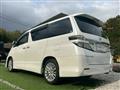 2013 Toyota Vellfire
