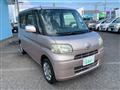 2011 Daihatsu Tanto