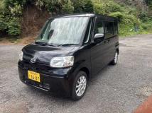 2011 Daihatsu Tanto