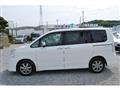 2010 Toyota Voxy