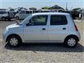 2009 Daihatsu Esse