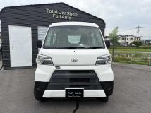 2020 Daihatsu Hijet Cargo