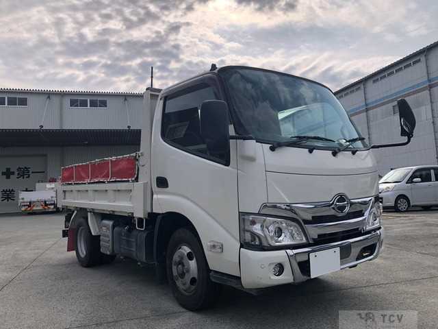 2020 Hino Dutro