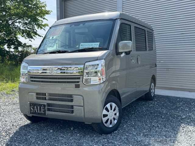 2025 Suzuki Every