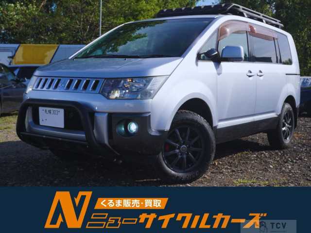 2008 Mitsubishi Delica D5