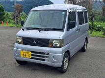2004 Mitsubishi Mitsubishi Others