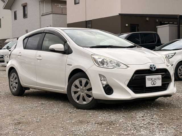 2017 Toyota AQUA