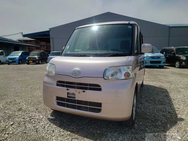 2012 Daihatsu Tanto