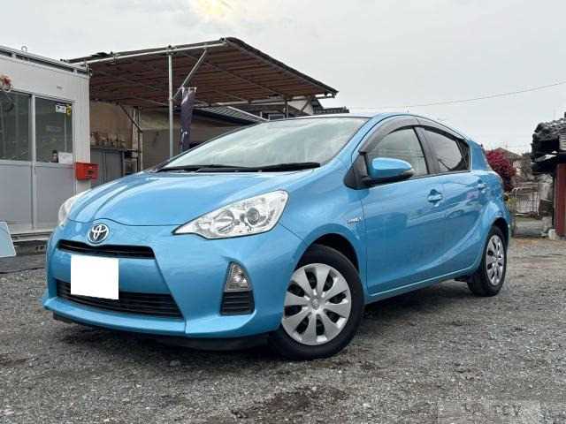 2012 Toyota AQUA