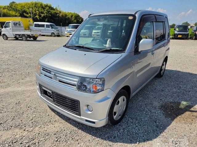 2008 Mitsubishi Toppo