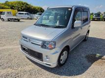 2008 Mitsubishi Toppo