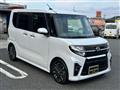 2020 Daihatsu Tanto Custom