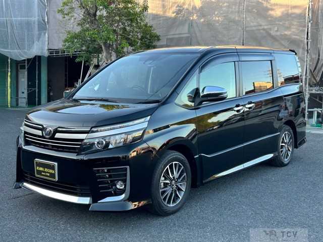 2017 Toyota Voxy