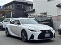 2021 Lexus IS