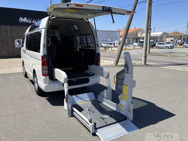 2013 Toyota Hiace Van