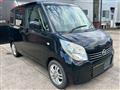 2011 Nissan ROOX